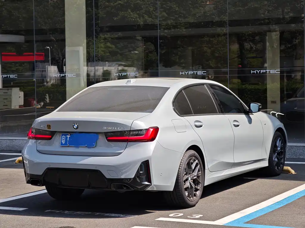 BMW 3 Series — миниатюра 7