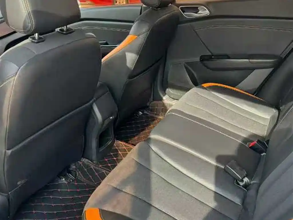 Baojun 310 2017 1.5L AT Comfort