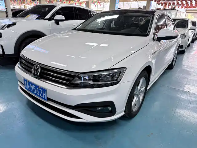 Volkswagen Lamando