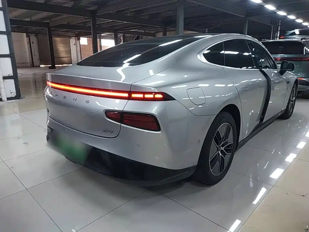 XPeng P7 — миниатюра 7