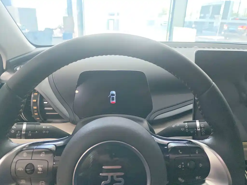 BYD Yuan Plus — миниатюра 5