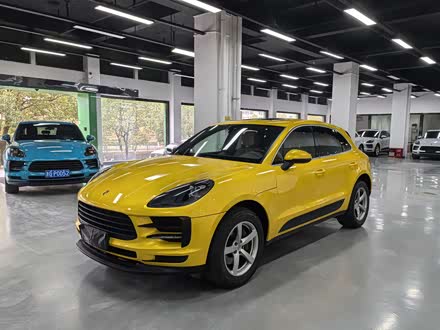 Porsche Macan 2018 — фото 1