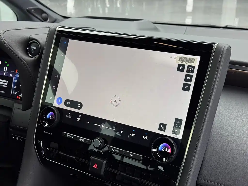 Toyota Vellfire — миниатюра 17