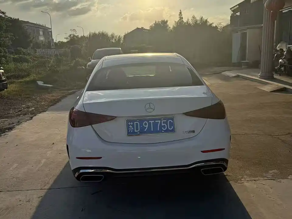Mercedes-Benz C-Class — миниатюра 5
