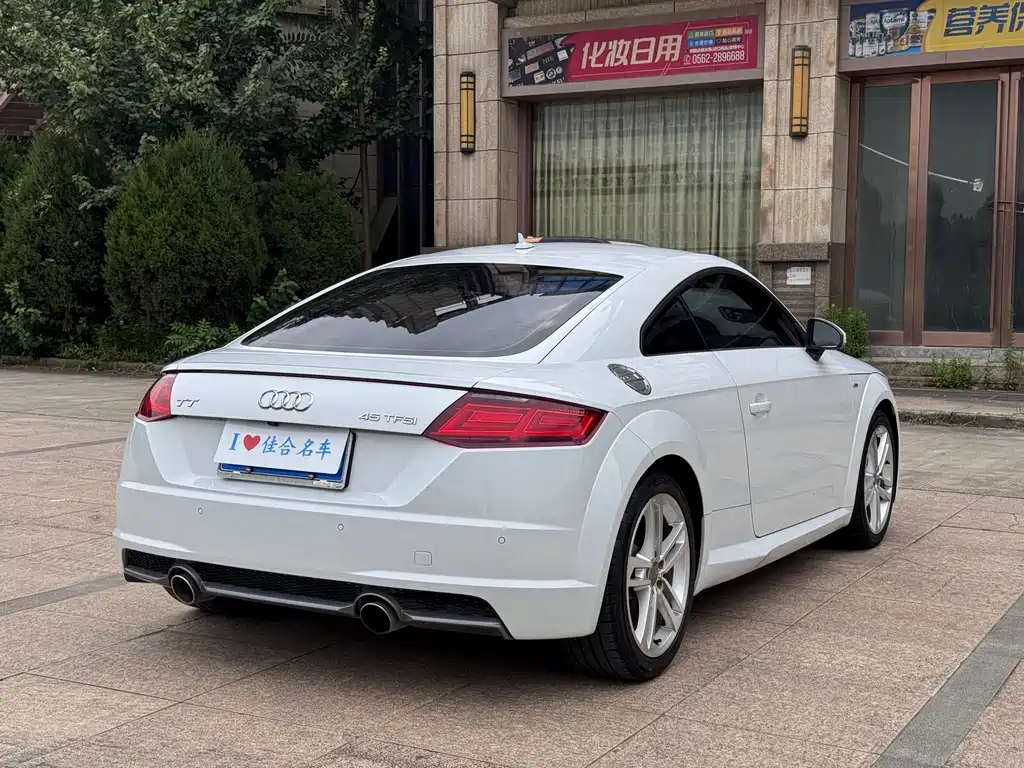 Audi TT — миниатюра 5