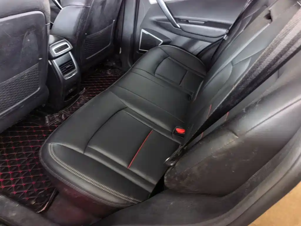 Geely Boyue — миниатюра 17