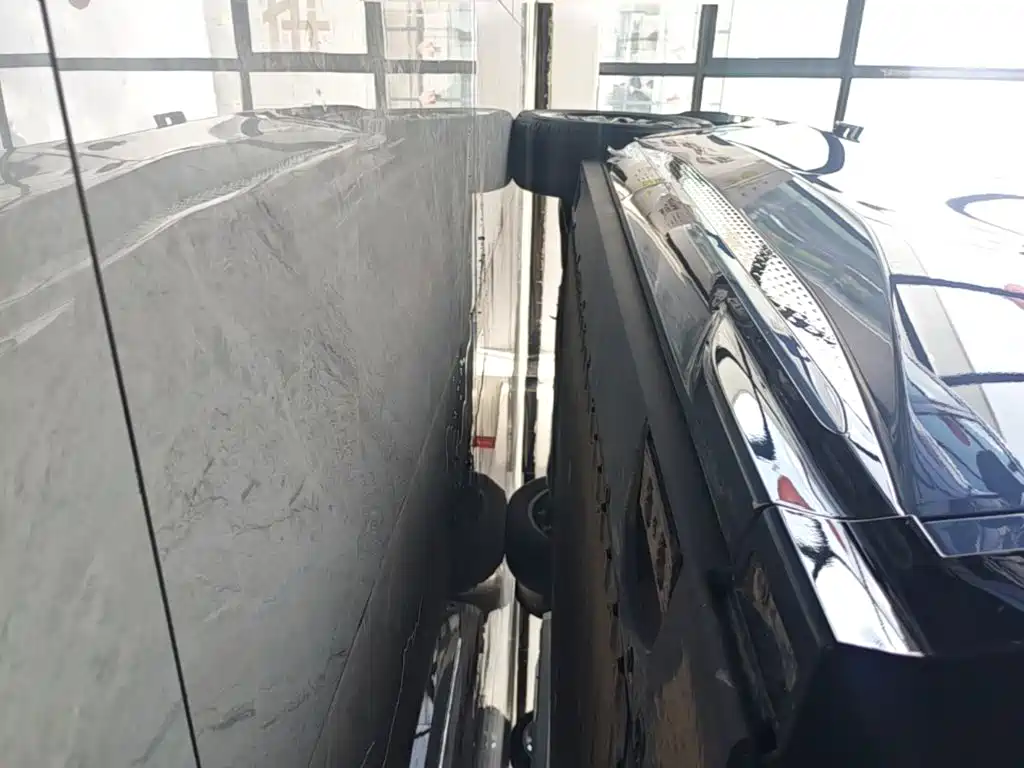 Hongqi Hongqi Tiangong 08 — миниатюра 21