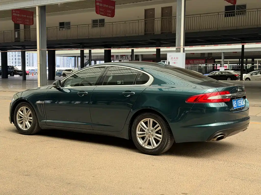Jaguar XF — миниатюра 6