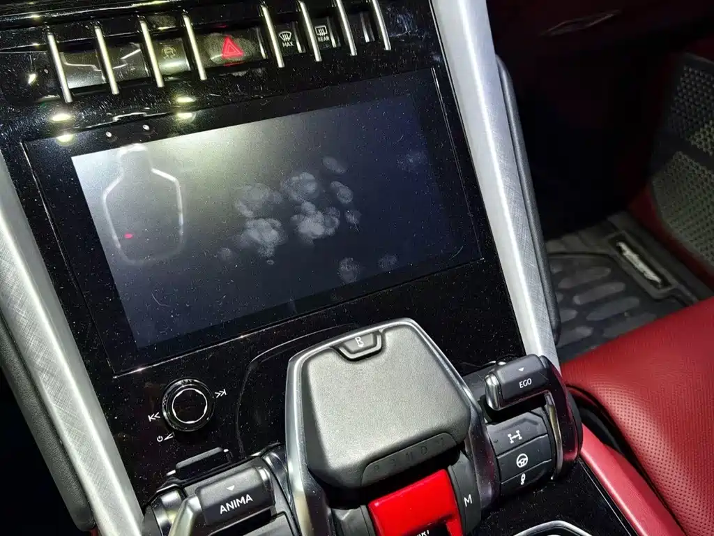 Lamborghini Urus — миниатюра 7