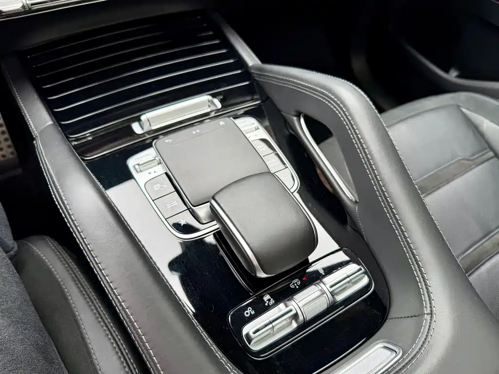 Mercedes-Benz GLE AMG — миниатюра 19
