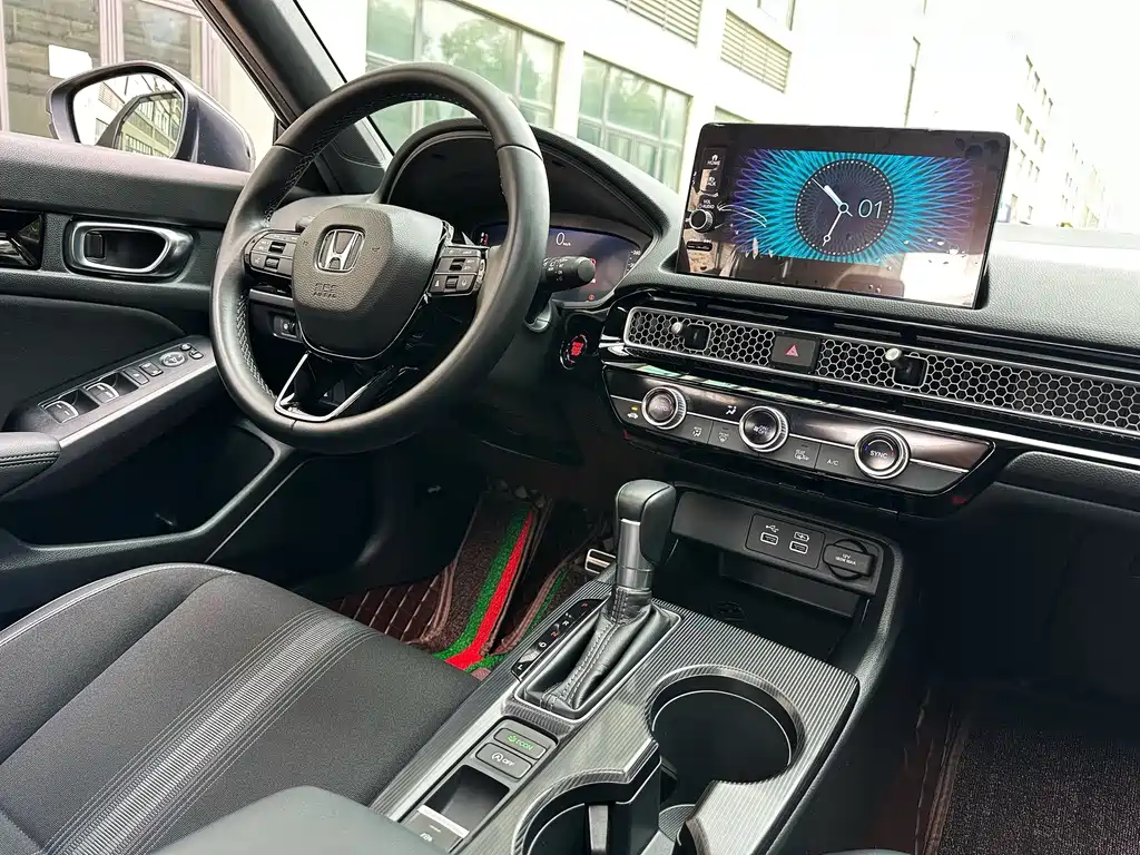 Honda Civic — миниатюра 7