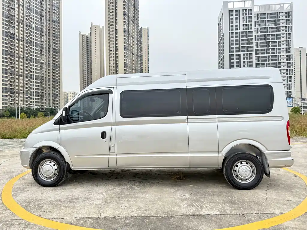 SAIC MAXUS XINTU V80