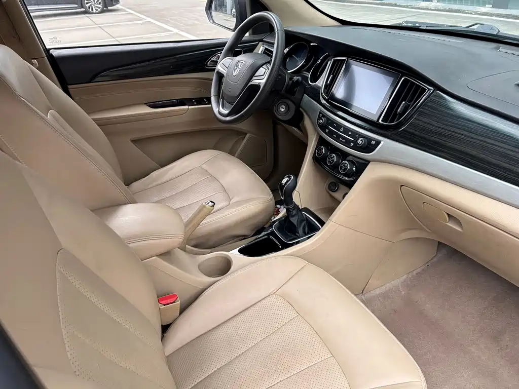 Baojun 730 — миниатюра 10