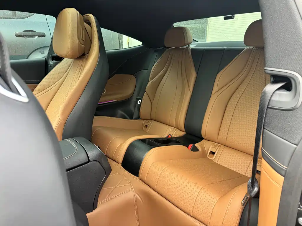 Mercedes-Benz CLE — миниатюра 10