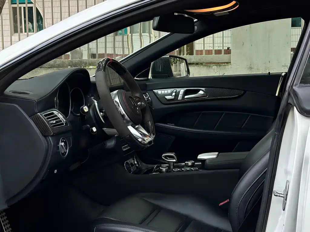 Mercedes-Benz CLS AMG — миниатюра 6