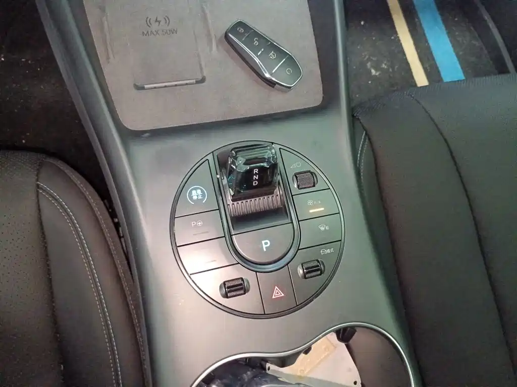 BYD Seal — миниатюра 16