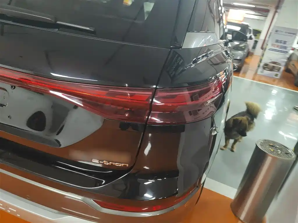 Audi Q5 e-tron 2022 40 e-tron