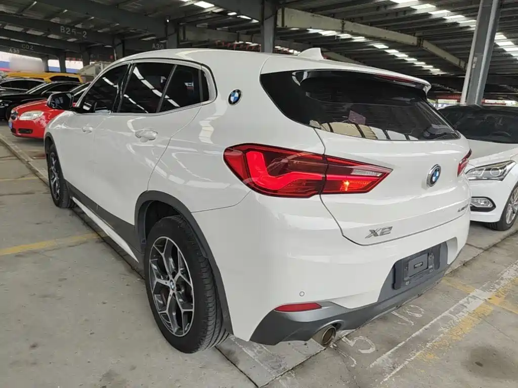 BMW X2 (Import) — миниатюра 5