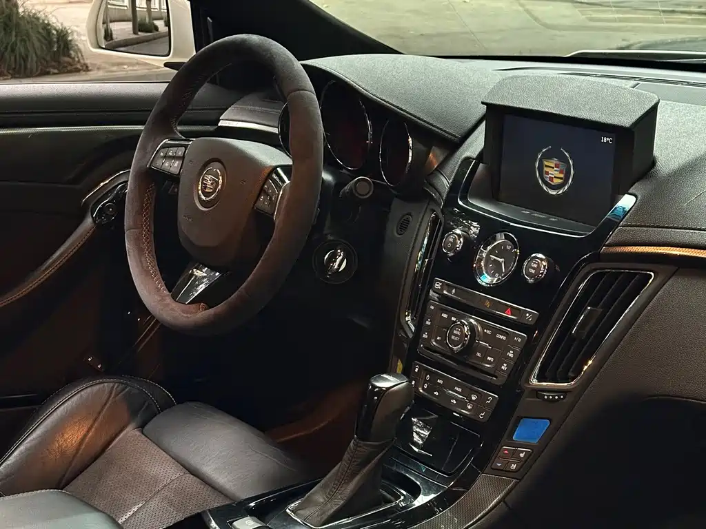 Cadillac CTS — миниатюра 11