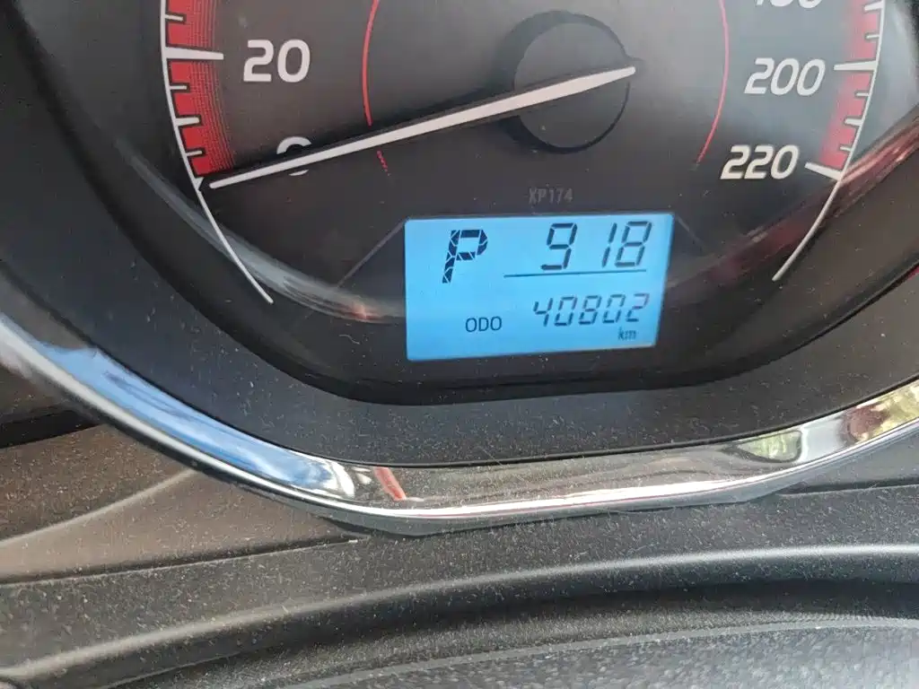 Toyota Vios FS — миниатюра 8