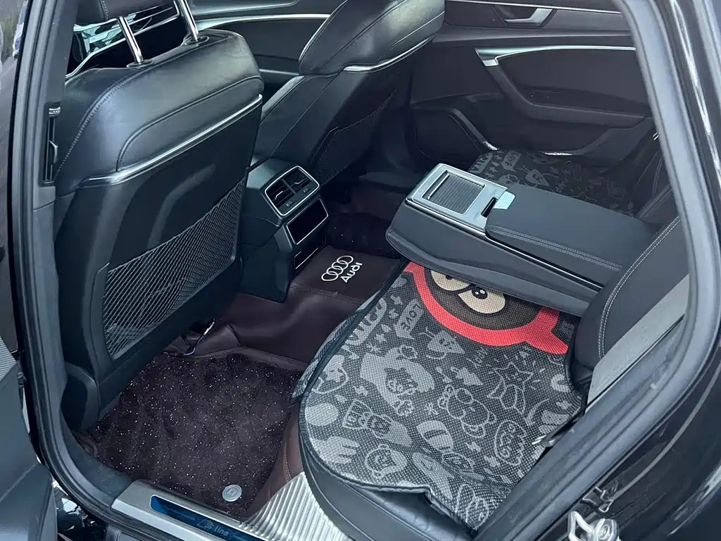 Audi A6L — миниатюра 5