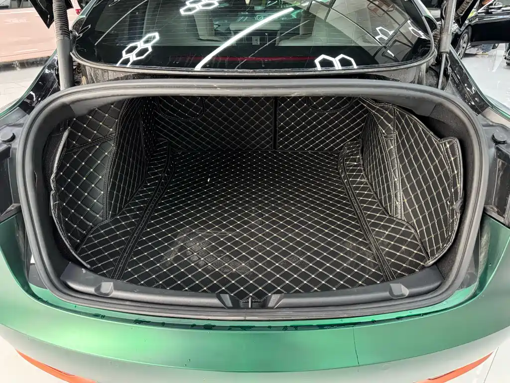 Tesla Model 3 — миниатюра 14