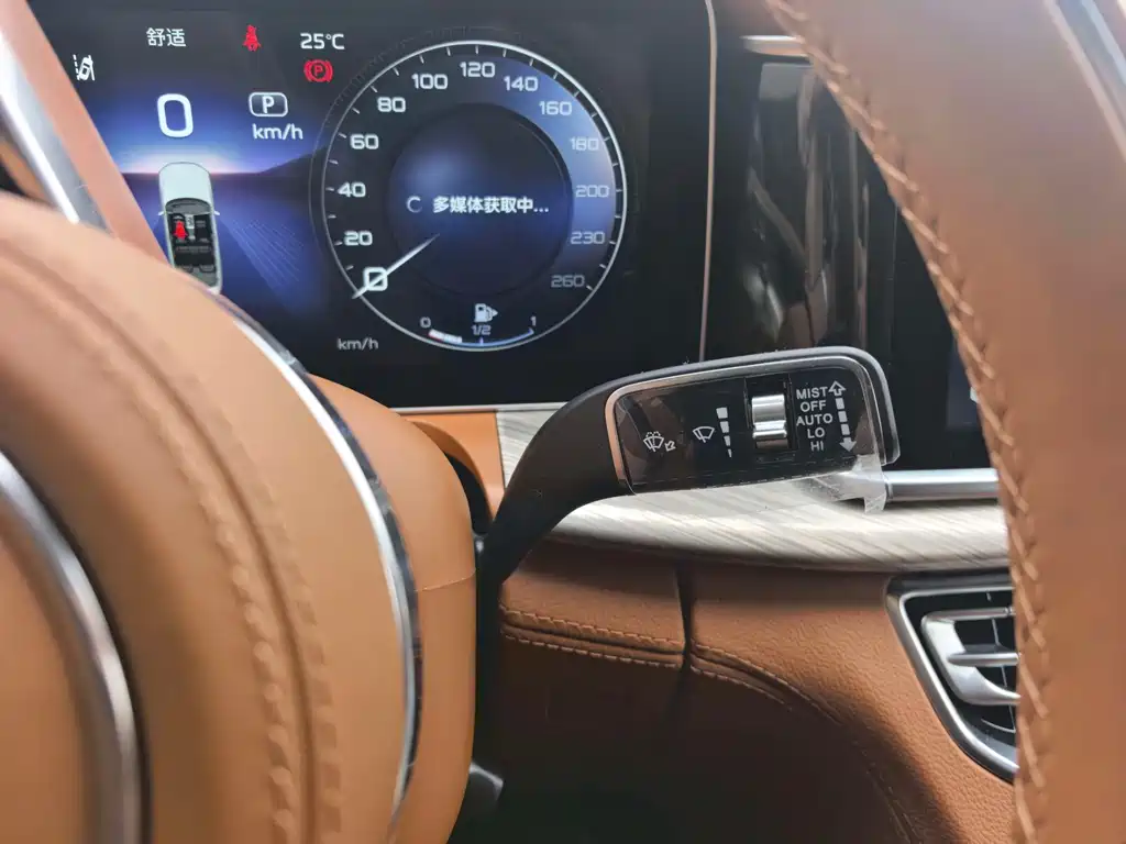 Hongqi Hongqi H9 — миниатюра 11