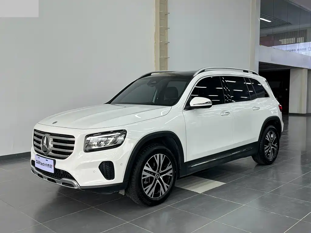 MERCEDES-BENZ GLB