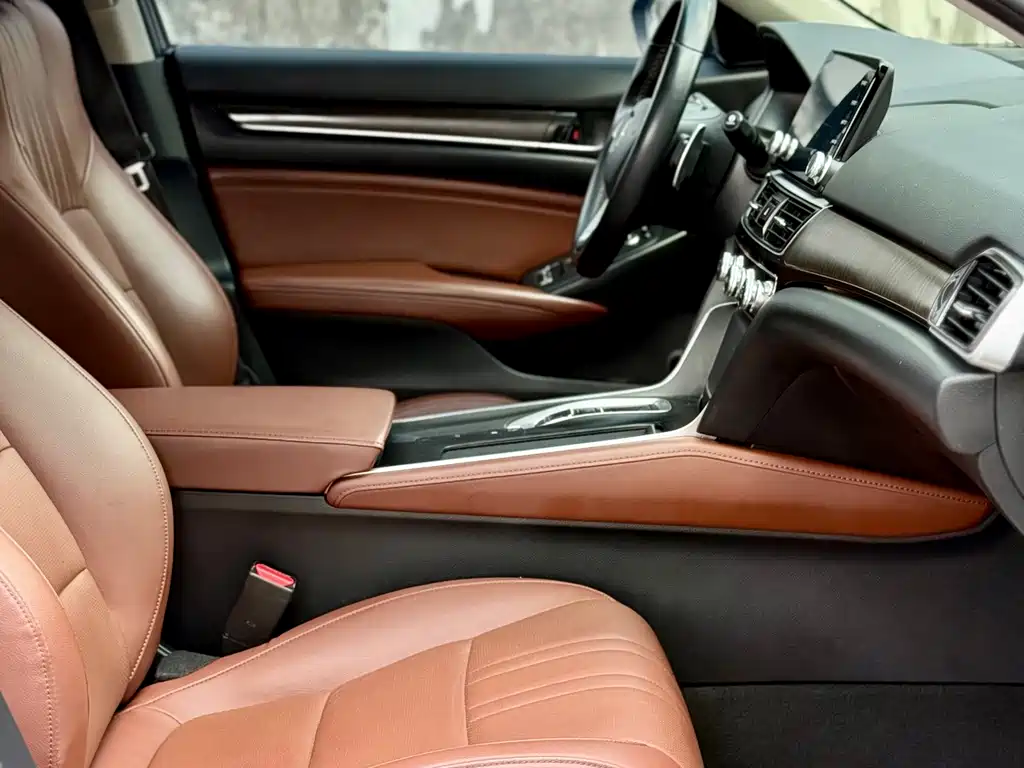 Honda Inspire — миниатюра 12