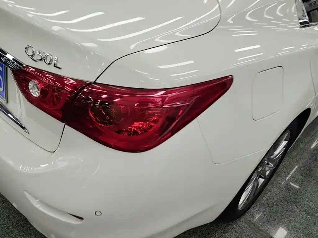 Infiniti Q50L — миниатюра 8