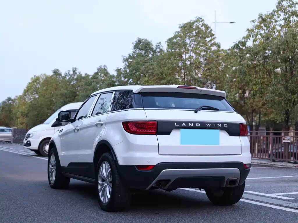 Landwind Landwind X7 — миниатюра 5