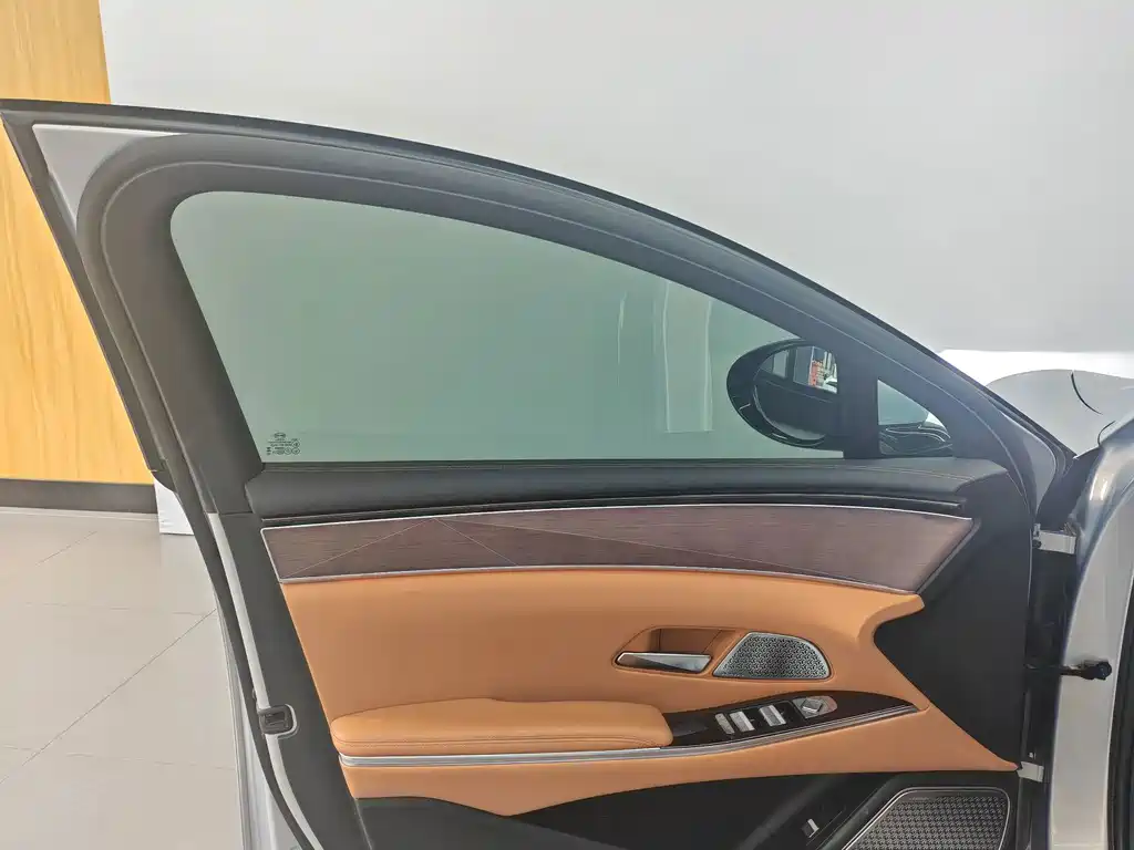BYD Han L — миниатюра 13