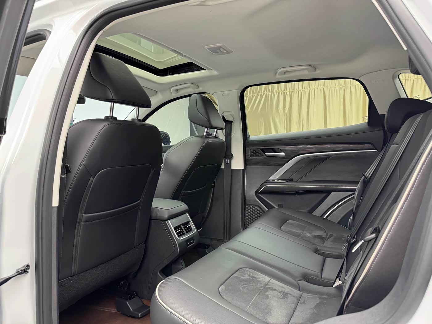 Haval Haval H6 1.5 л 2025 г. Белый, пробег 18000 км