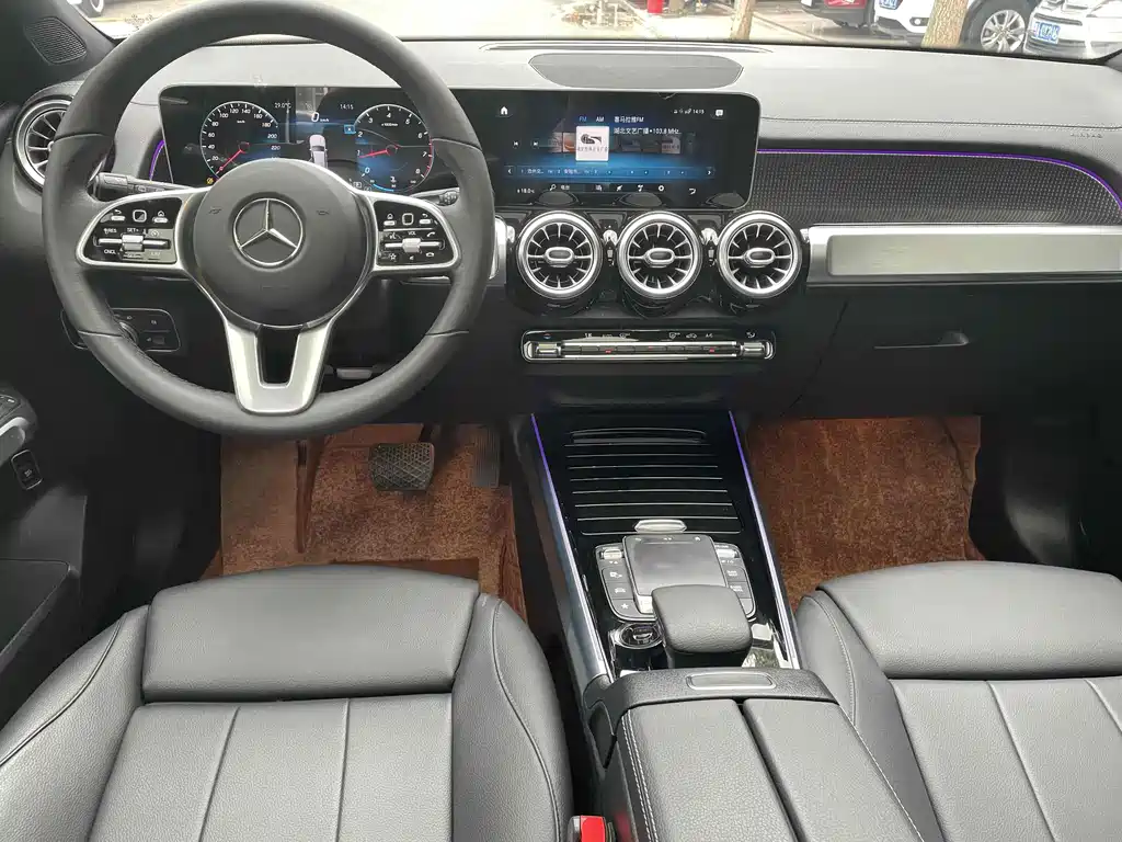 Mercedes-Benz GLB — миниатюра 5