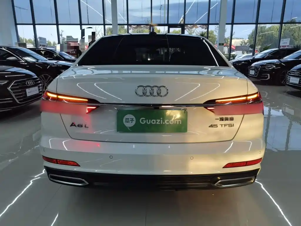 Audi A6L — миниатюра 6