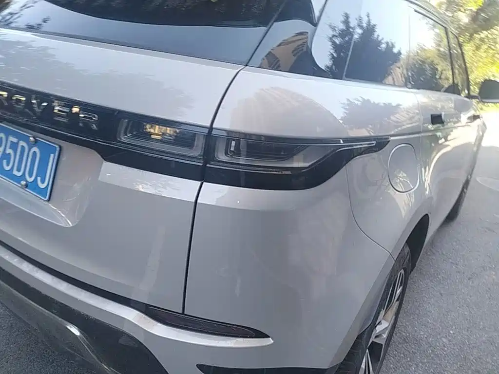 Land Rover Evoque — миниатюра 8