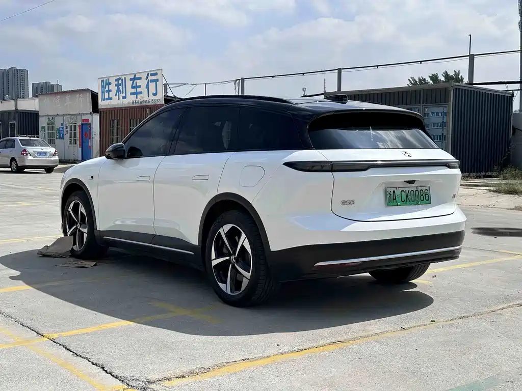 NIO ES6 — миниатюра 9