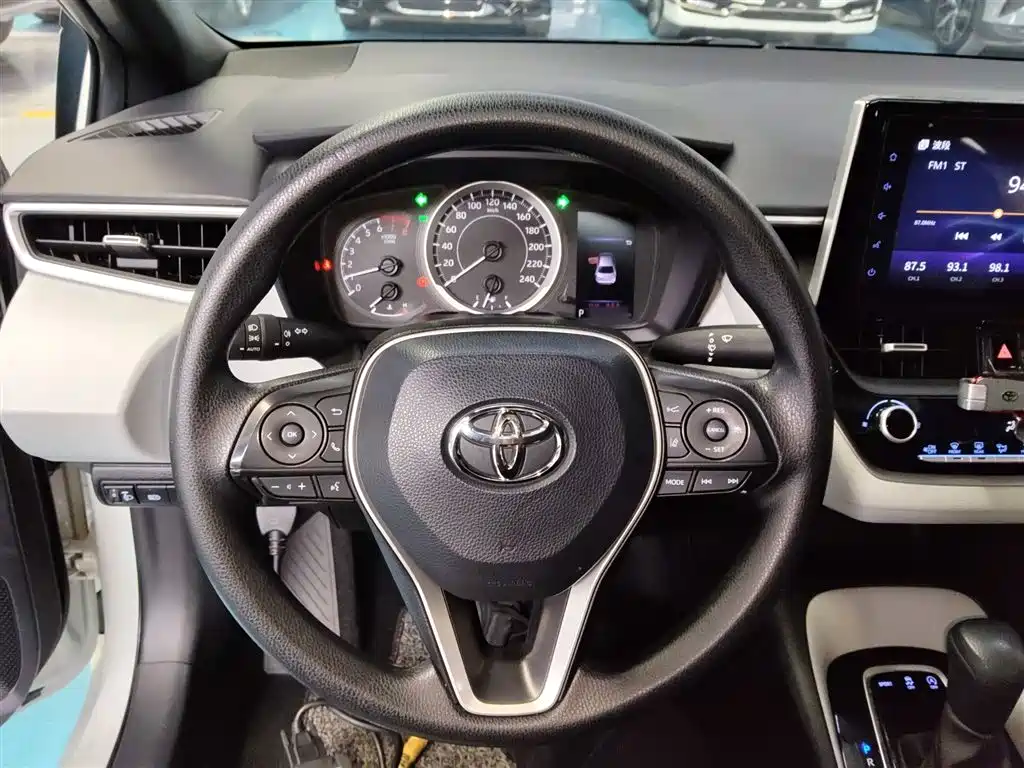 Toyota Corolla Levin 2019 185T CVT Luxury VI