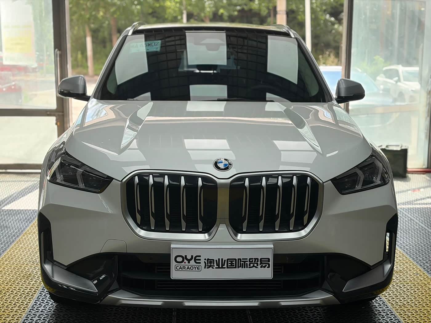 BMW X1 1.5 л 2023 г. Белый, пробег 47699 км