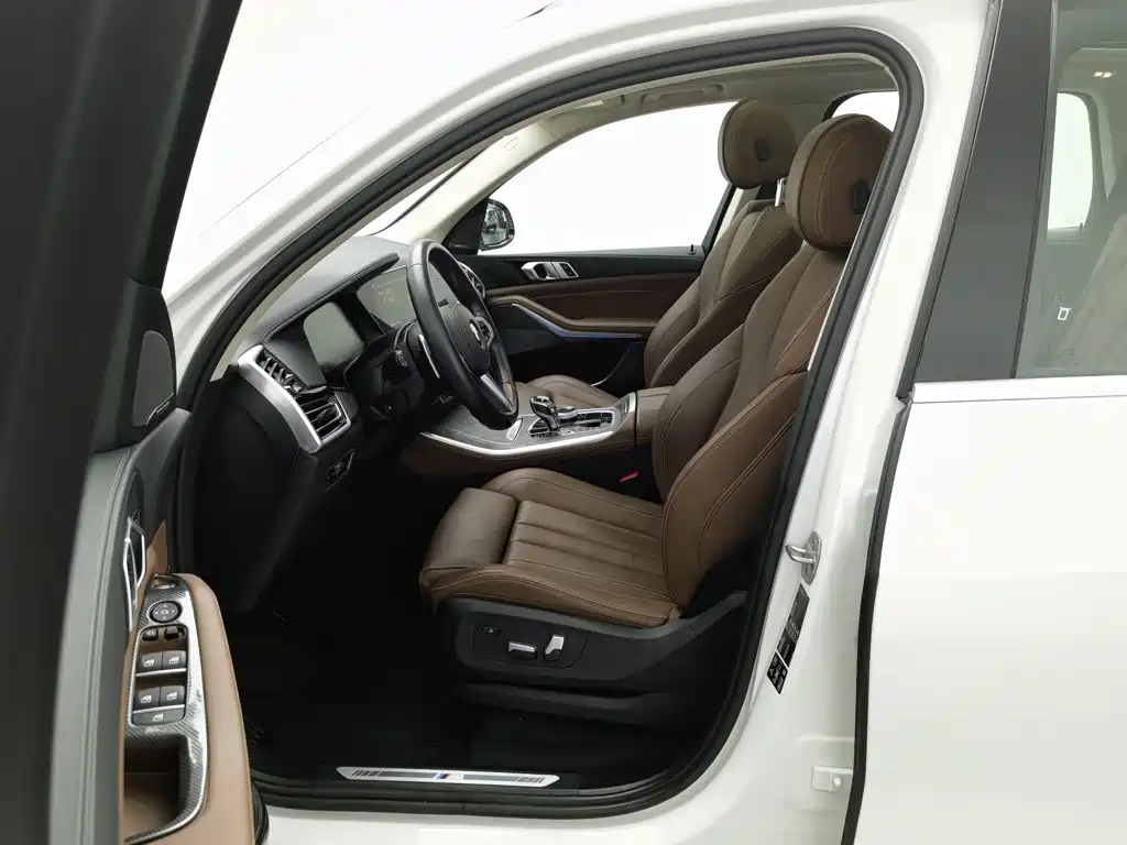 BMW X5 (Import) — миниатюра 10