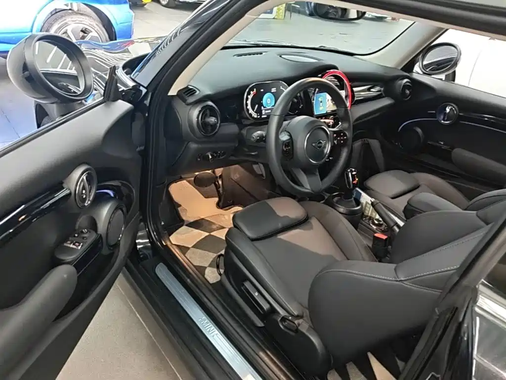 MINI Mini — миниатюра 16
