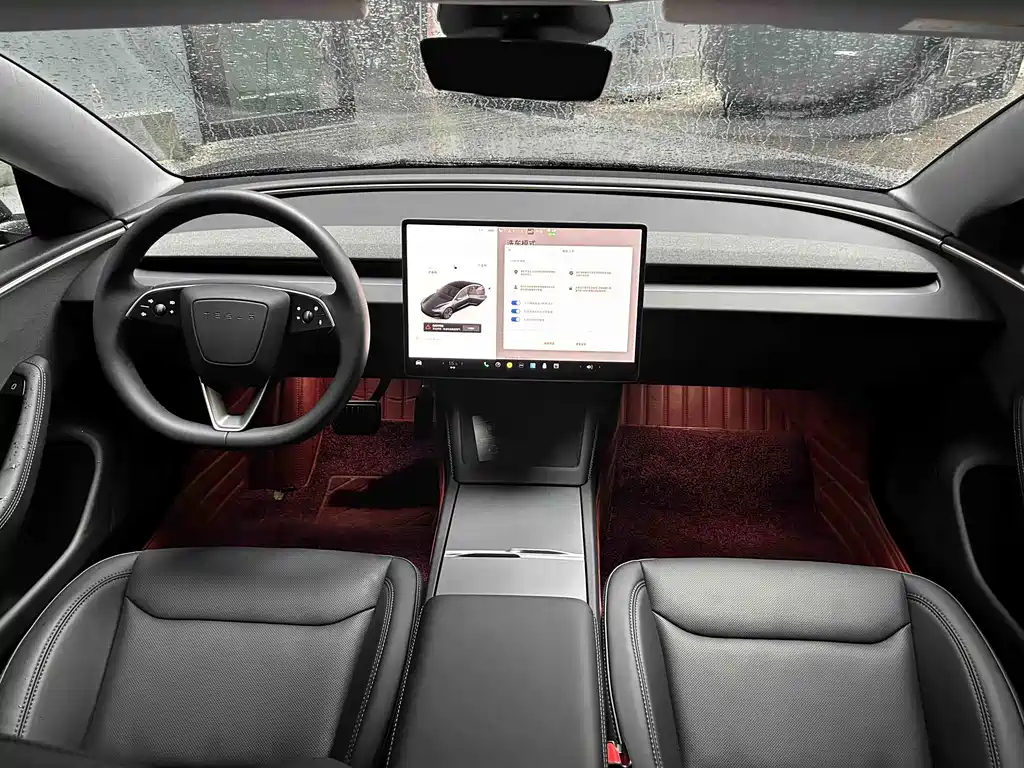 Tesla Model 3 — миниатюра 6