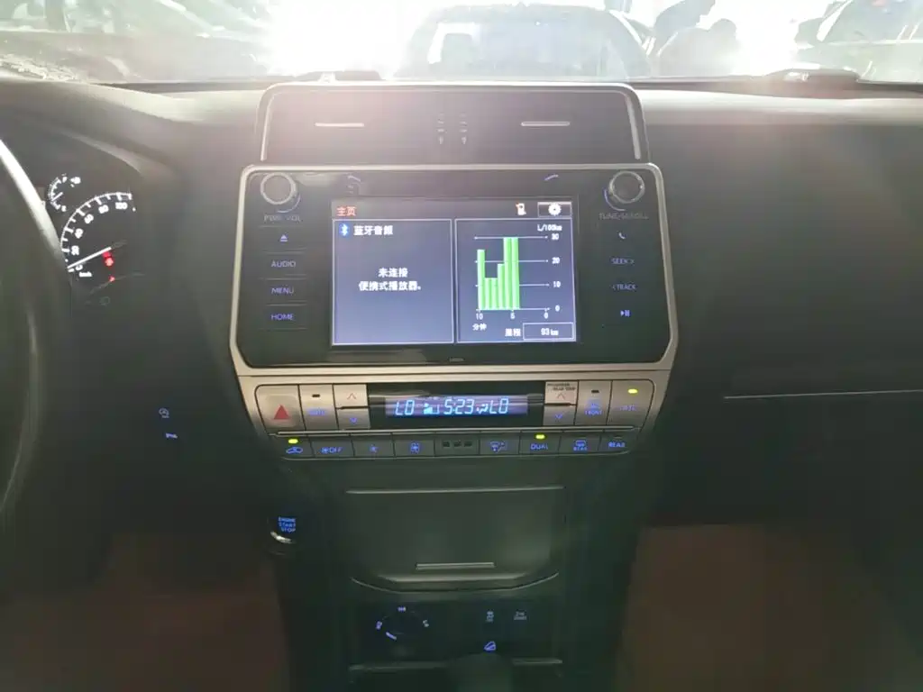 Toyota Prado — миниатюра 13
