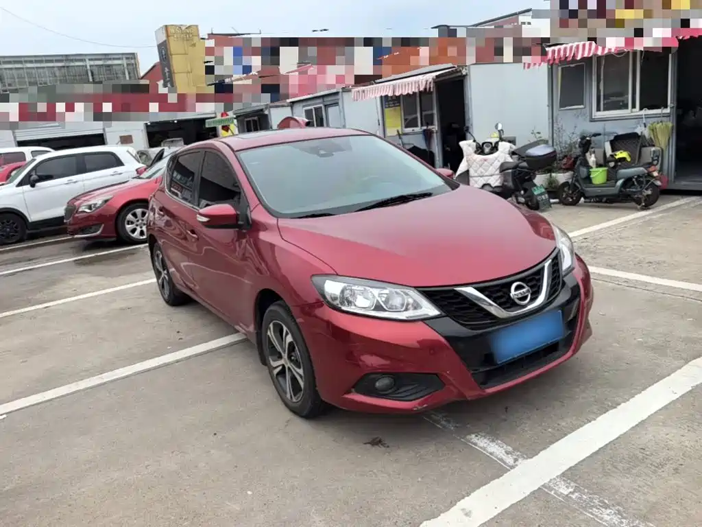 Nissan Tiida — миниатюра 4