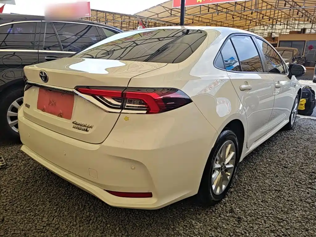 Toyota Corolla — миниатюра 7