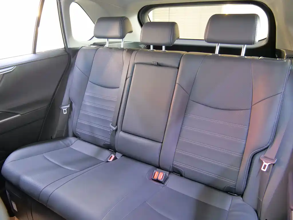 Toyota Wildlander — миниатюра 10