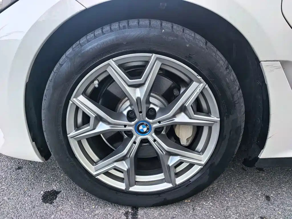 BMW i3 — миниатюра 4