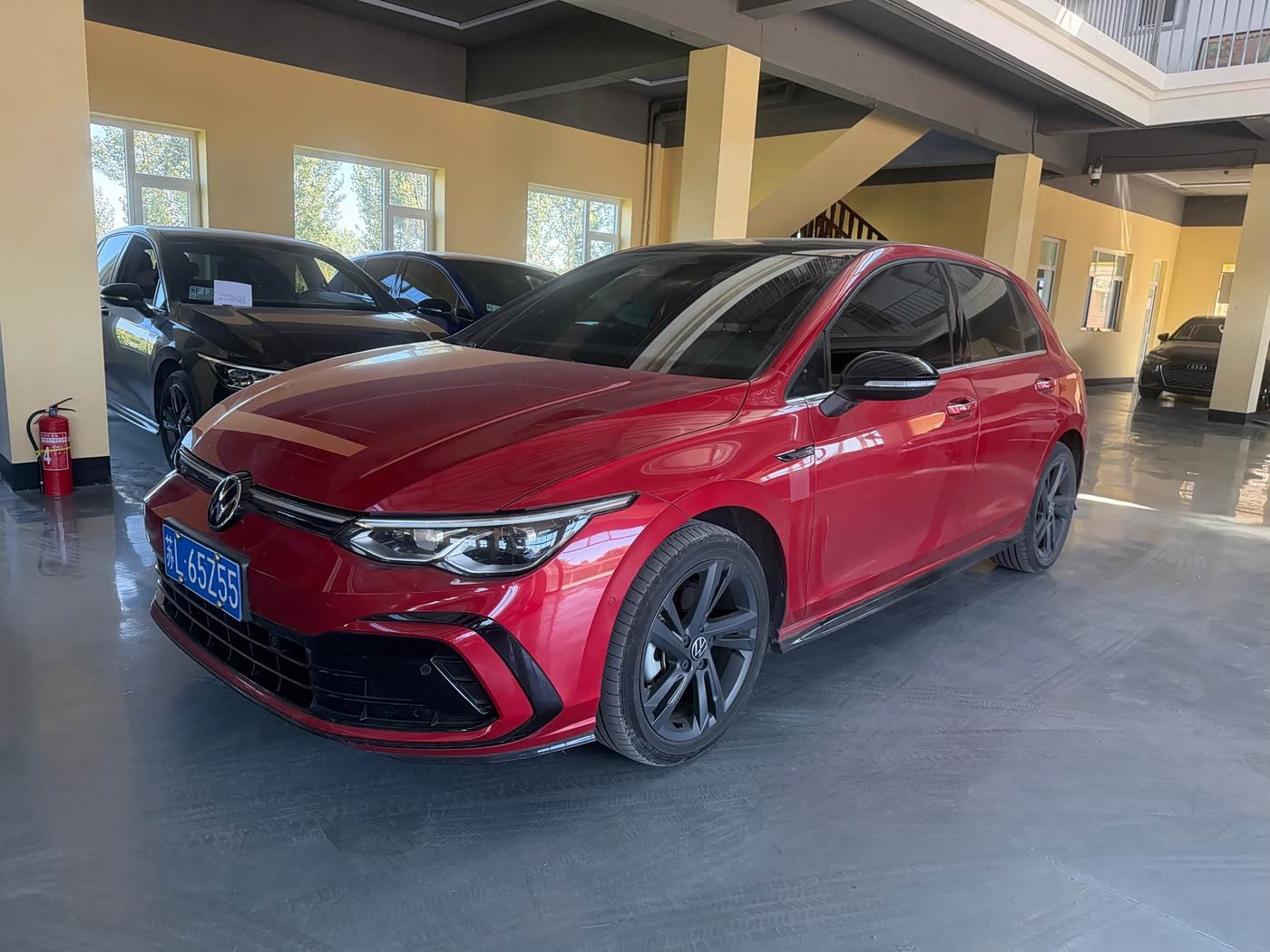 Honda XR-V 1.4 л 2022 г. красный/фиолетовый, пробег 19000 км