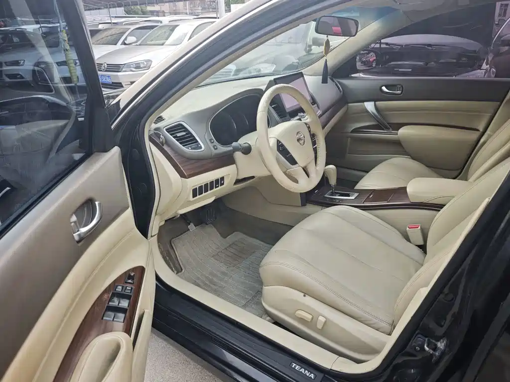 Nissan Teana — миниатюра 5