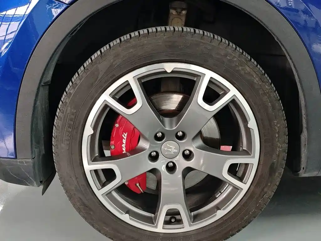 Maserati Levante — миниатюра 8